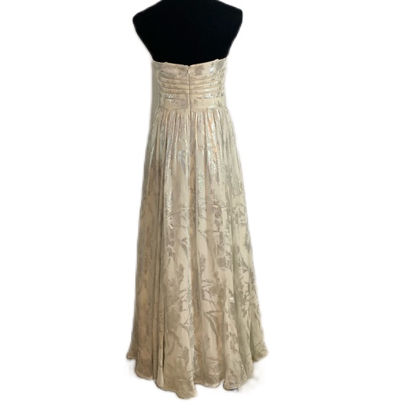 Aiden Maddox SZ 8 Silver Metallic and White Silk Wedding Formal Prom Gown - Picture 4 of 16